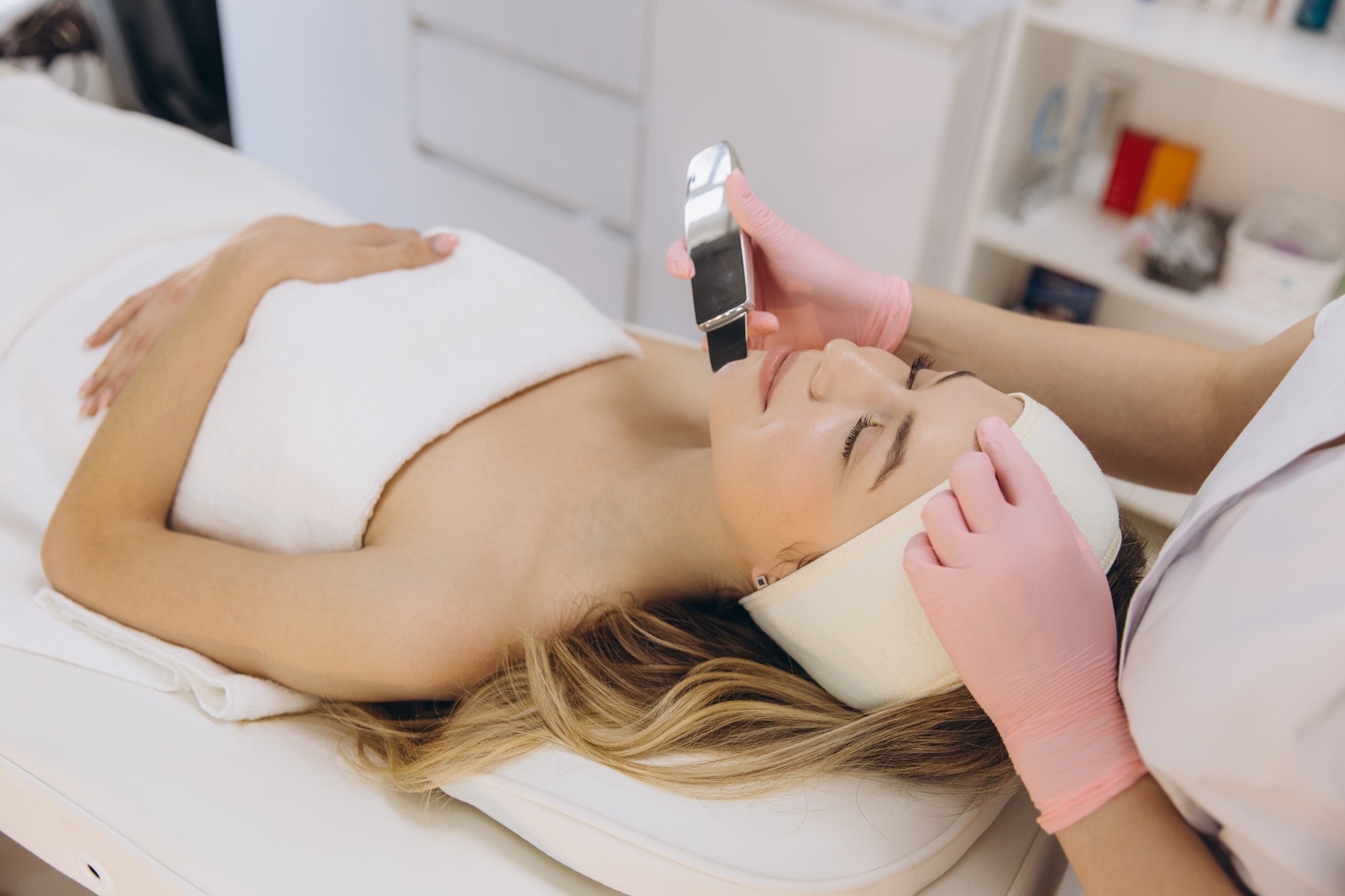 Peeling químico en estética dermatológica Almería